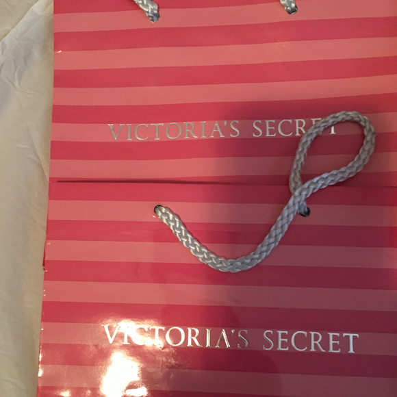 4 Small Size Victoria Secret Bags - Picture 2 of 3